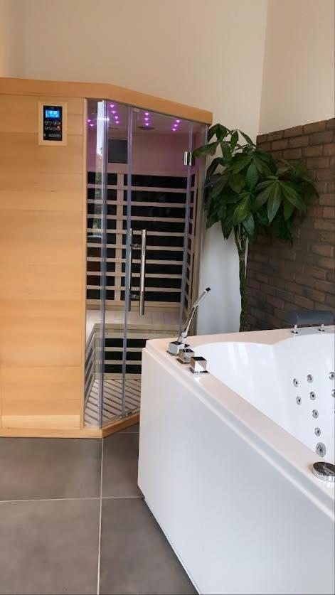 V' Appart Spa Troyes Kültér fotó